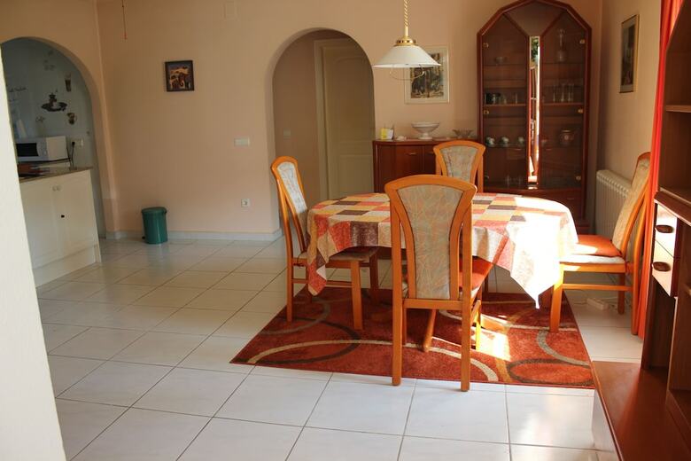 001 Villa India