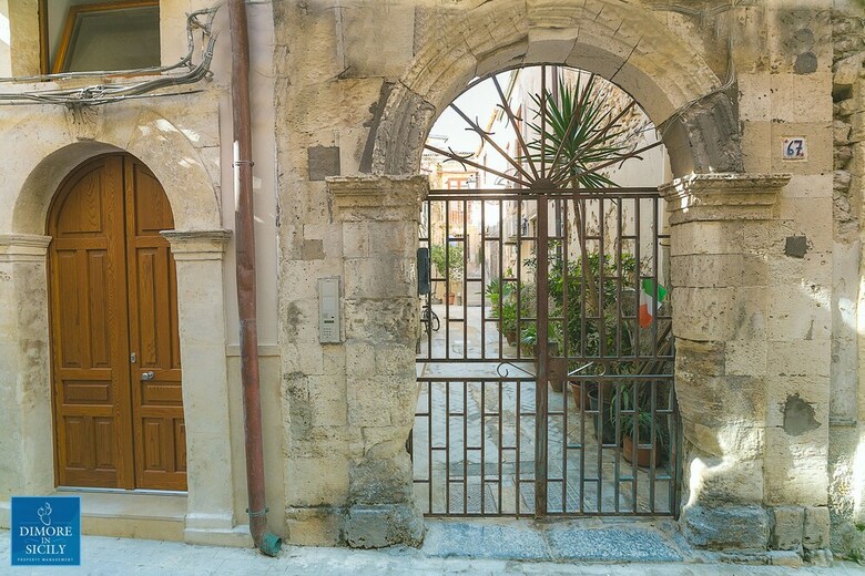 Dione Apartments Ortigia