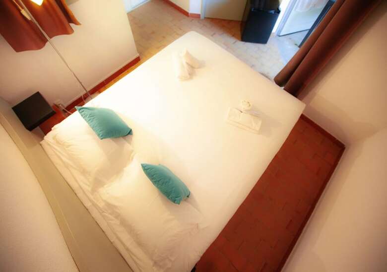 Marina Hotel Club