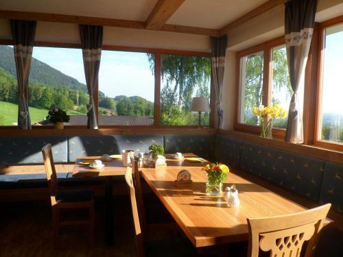 Hostal Berggasthaus Kraxenberger