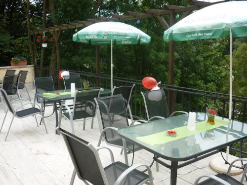 Hostal Hotel Waldhaus-hutzelh�h