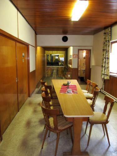 Hostal Hotel Und G�stehaus Gute Quelle