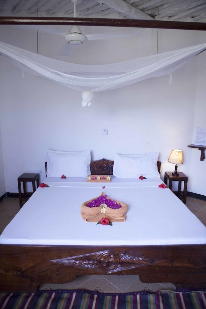 Hotel Surfescape Village Zanzibar