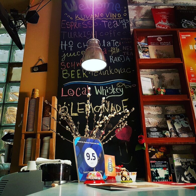 Hostal Varad Inn Hostel And Cafe