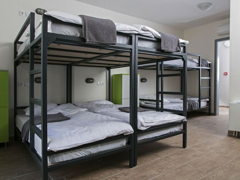 Hostal Varad Inn Hostel And Cafe