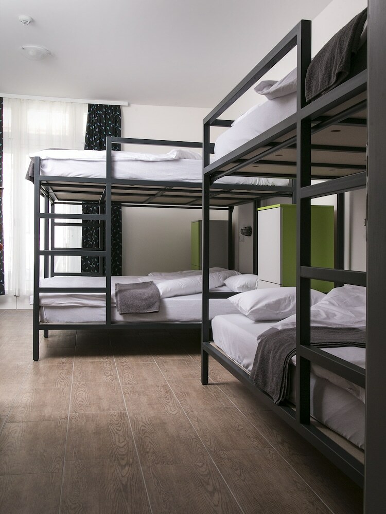 Hostal Varad Inn Hostel And Cafe