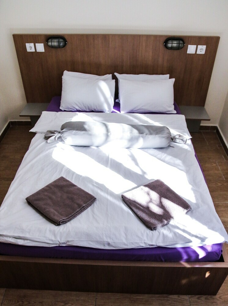 Hostal Varad Inn Hostel And Cafe
