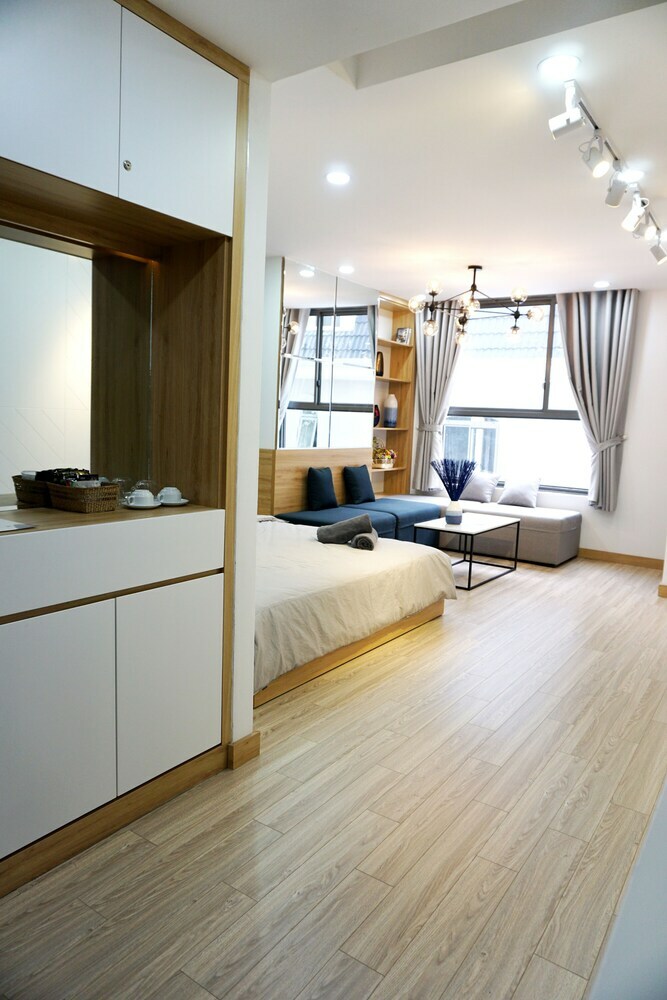 Five Star Studio Apartment Near Airport