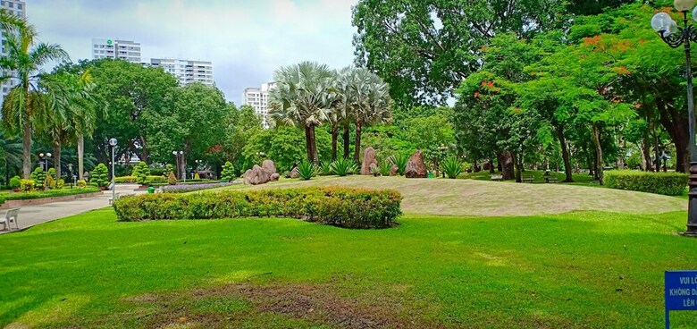 Five Star Studio Apartment Near Airport