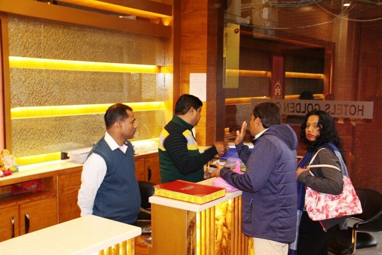 Hotel Golden Oasis Delhi