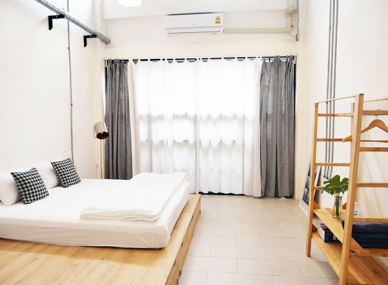Hostal The Companion - Hostel