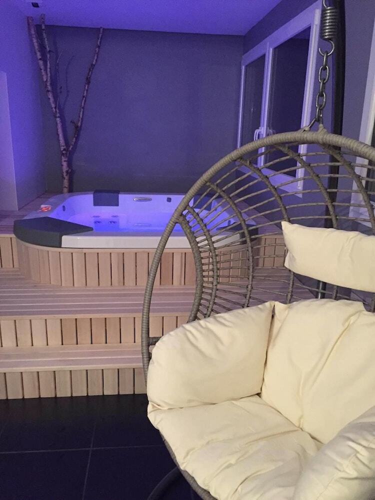 Hotel H�tel Le Bout Du Monde