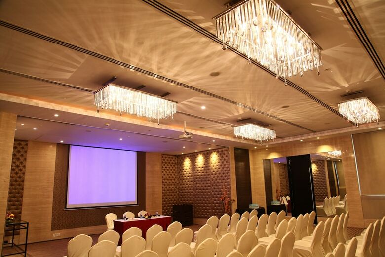 Hotel Grand Hometel Malad