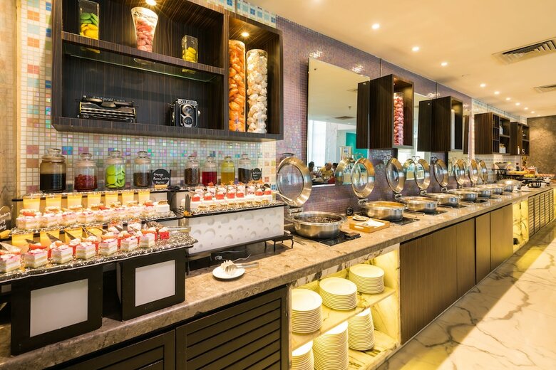 Hotel Grand Hometel Malad
