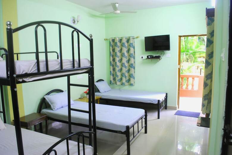 Hotel Joe And Marietta's Guesthouse