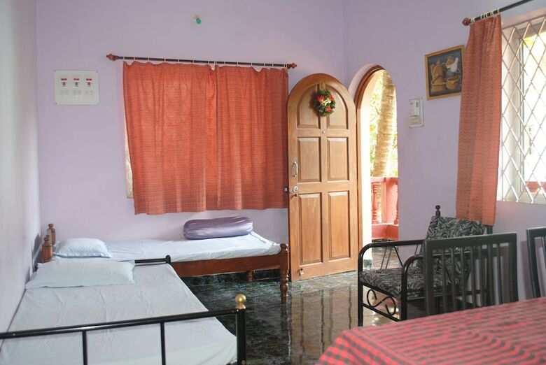 Hotel Joe And Marietta's Guesthouse