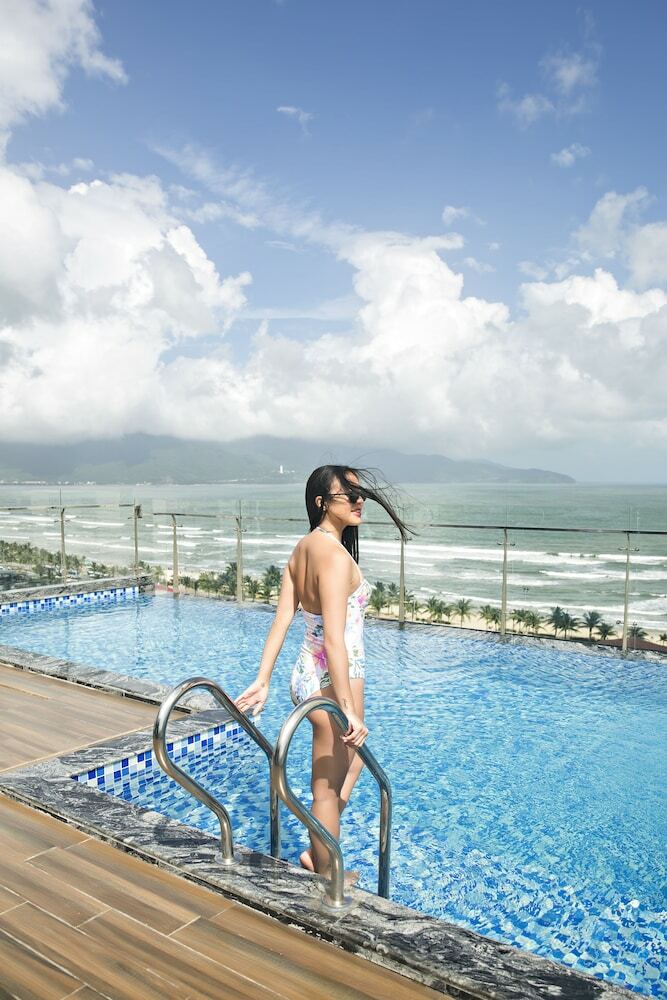 Halina Hotel & Apartment