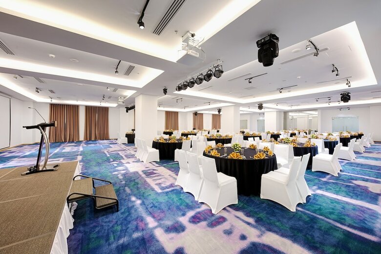 Hotel Danang Golden Bay
