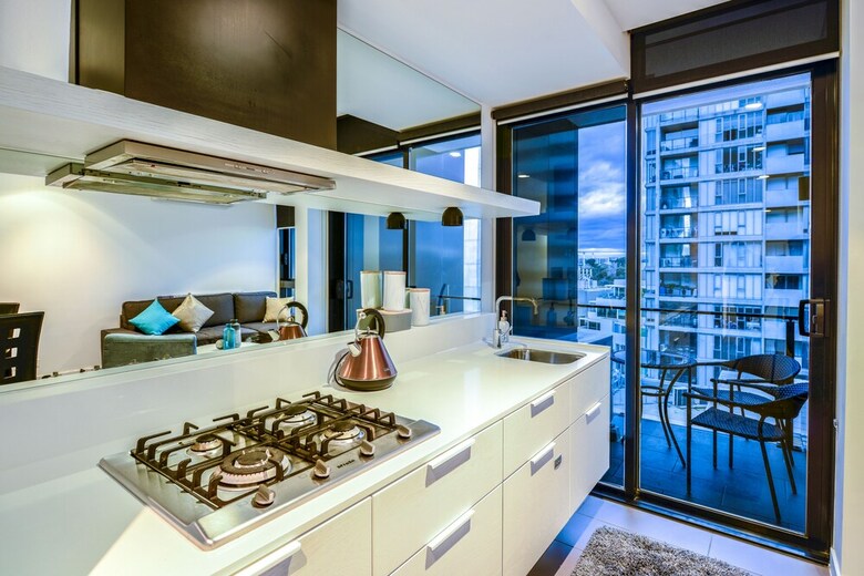 Elm Apartment