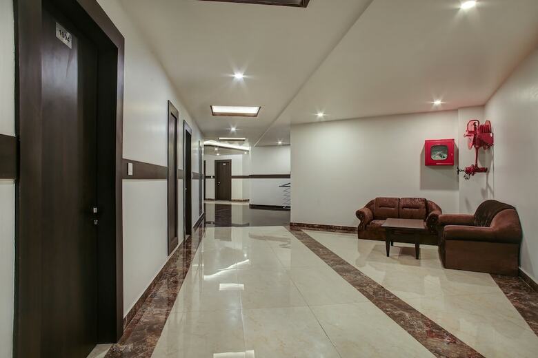 Hotel The Royal Krishna