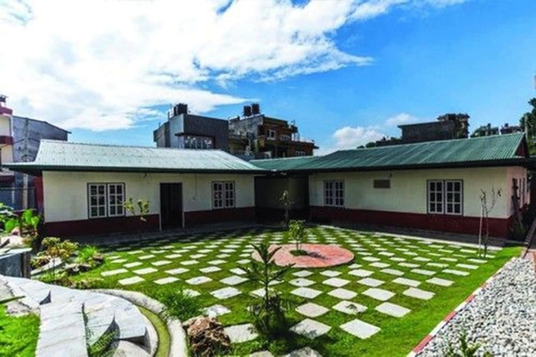 Hotel Earth Kind Cottages