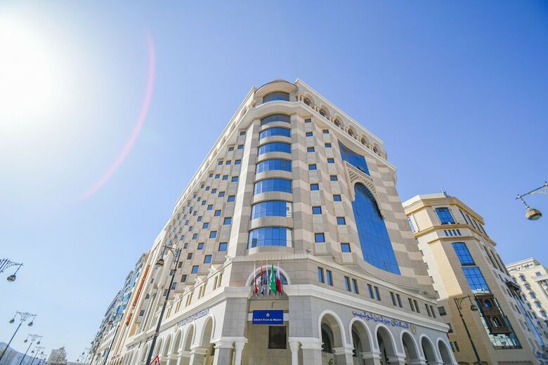 Hotel Golden Tulip Al Mektan