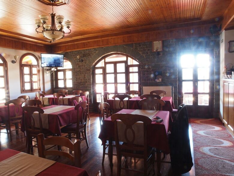 Hotel Archontiko Tzoumerkon