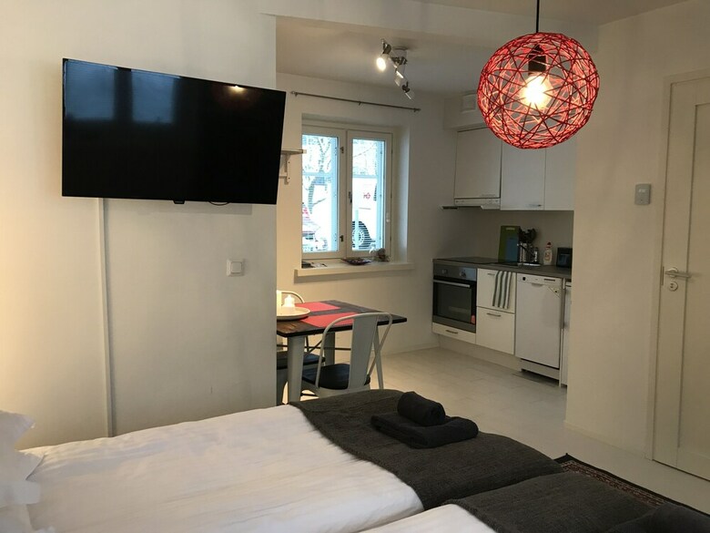 Green Door Apartments