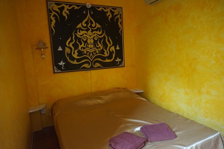 Hotel Ban Elephant Blanc Apartment
