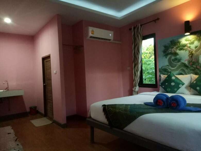 Hotel Baan Reenaa Lanta