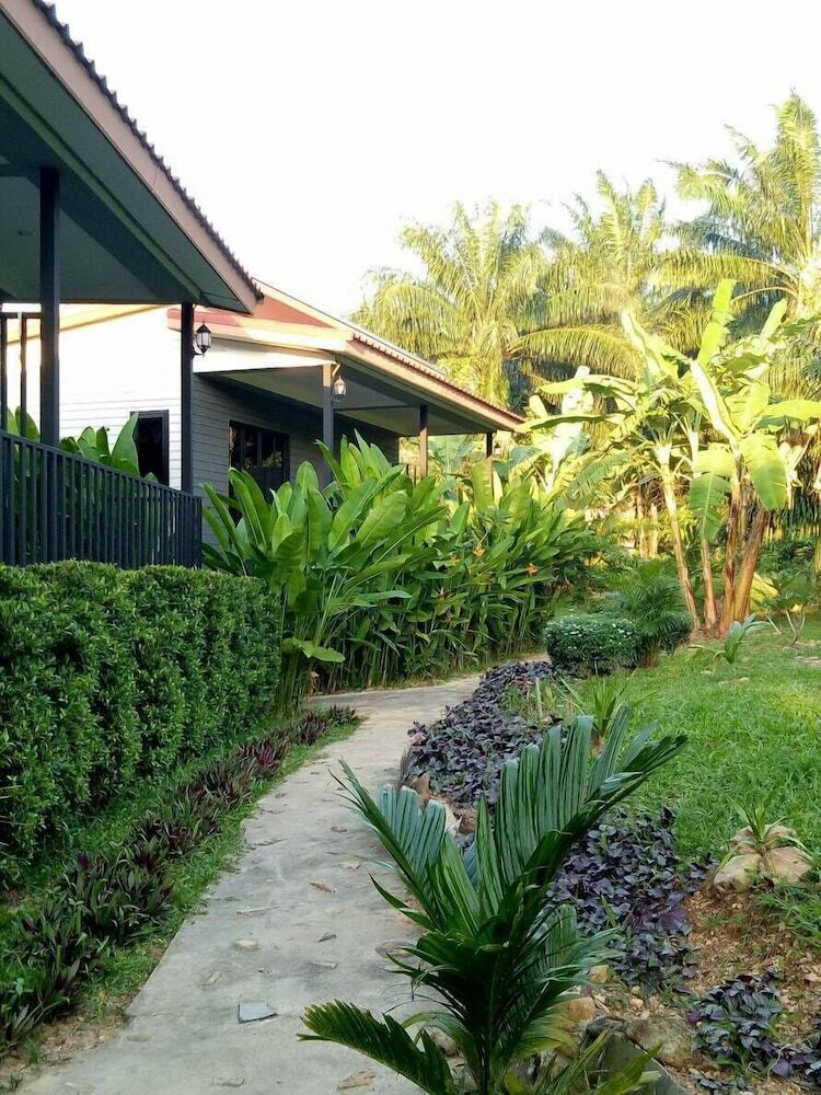 Hotel Baan Reenaa Lanta