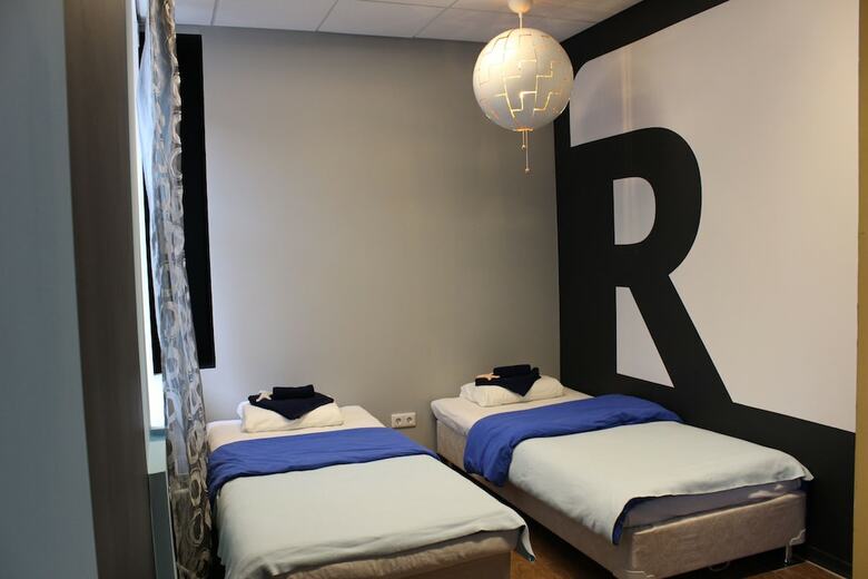 Hostal Kino Hostel On Pushkinskaya