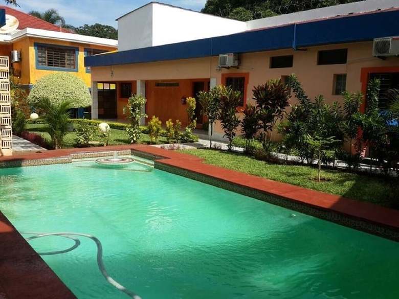 Hotel Acacia Guest House