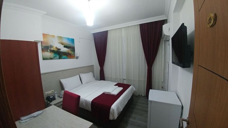 Ferah Hotel