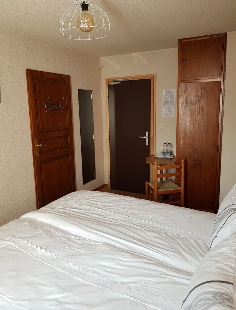 Hotel H�tel Au Vieux Moulin