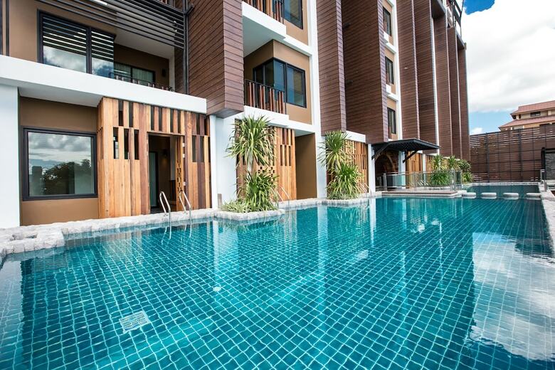 Natee The Riverfront Hotel Kanchanaburi