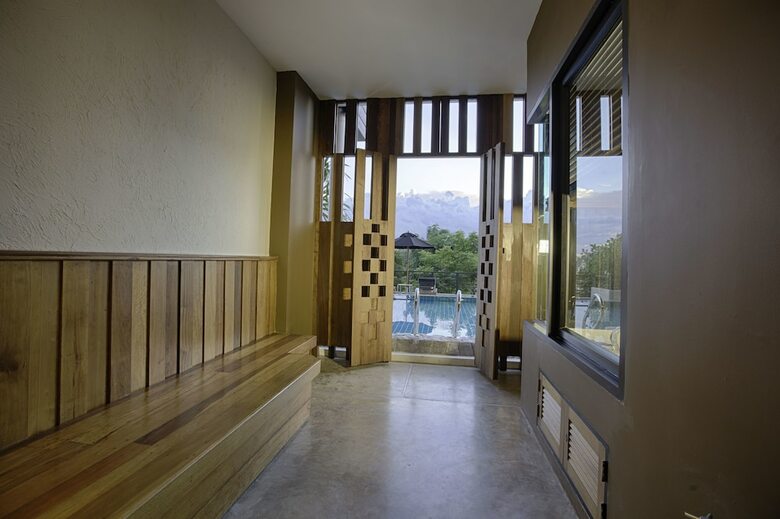 Natee The Riverfront Hotel Kanchanaburi