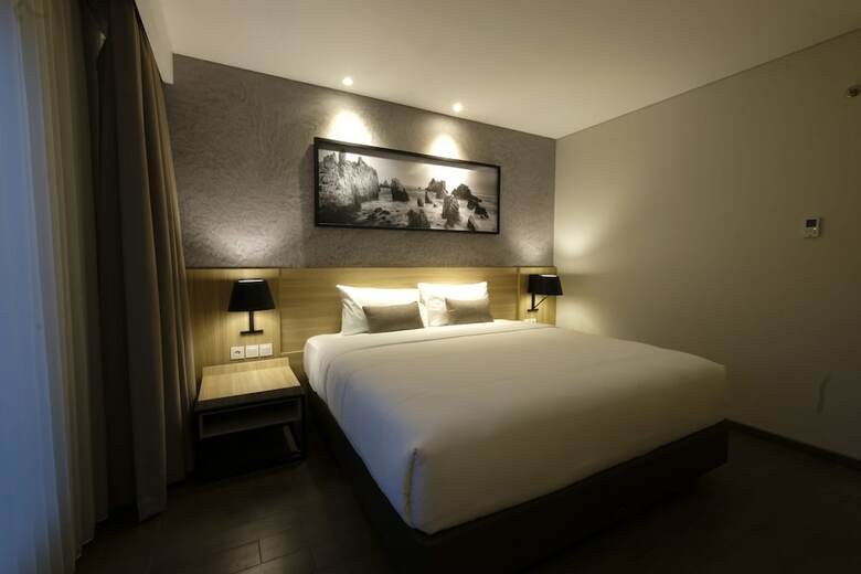 Hotel Ayola Lippo Cikarang