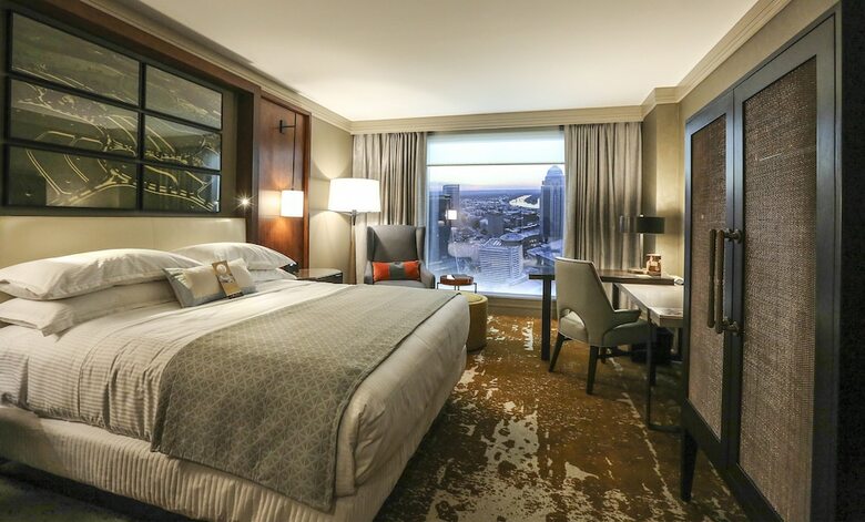 Omni Louisville Hotel