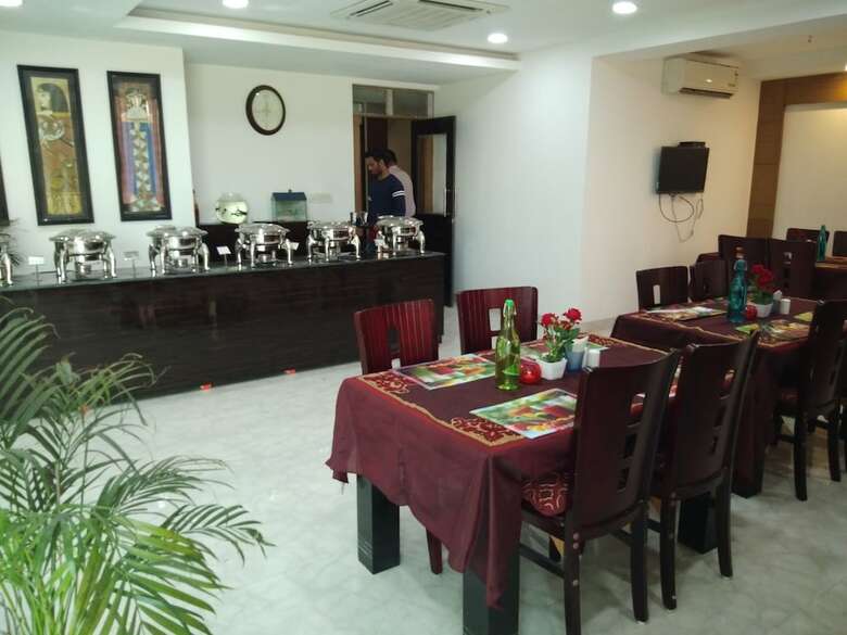 Hotel Sai Sharnam Service Apartments