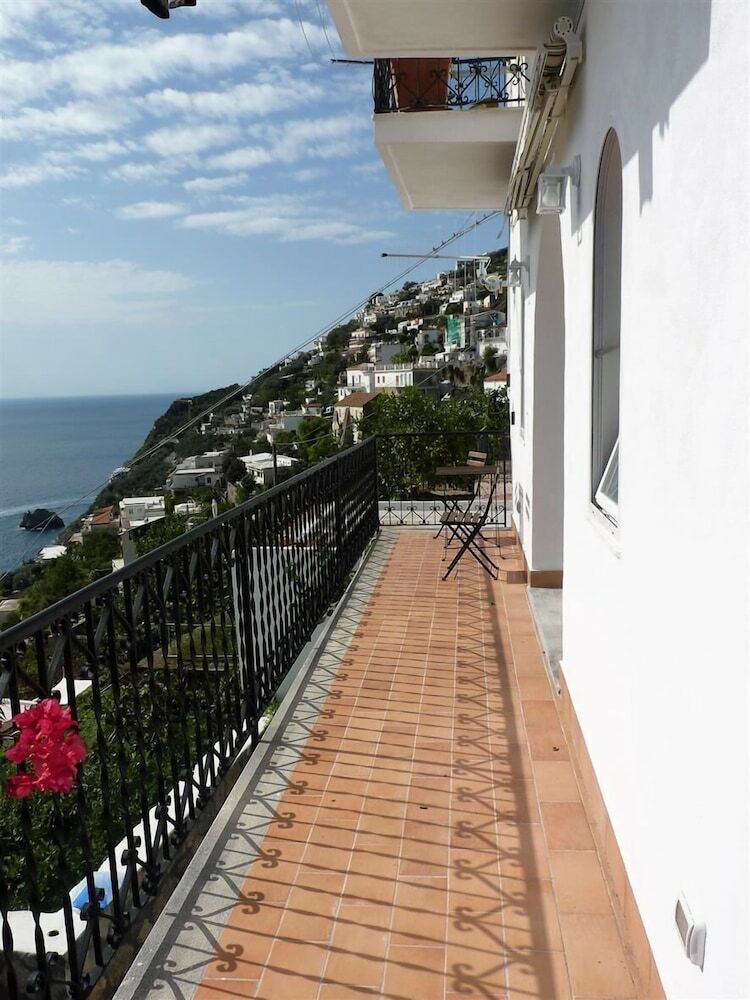 Apartamento Mareluna Holiday Home