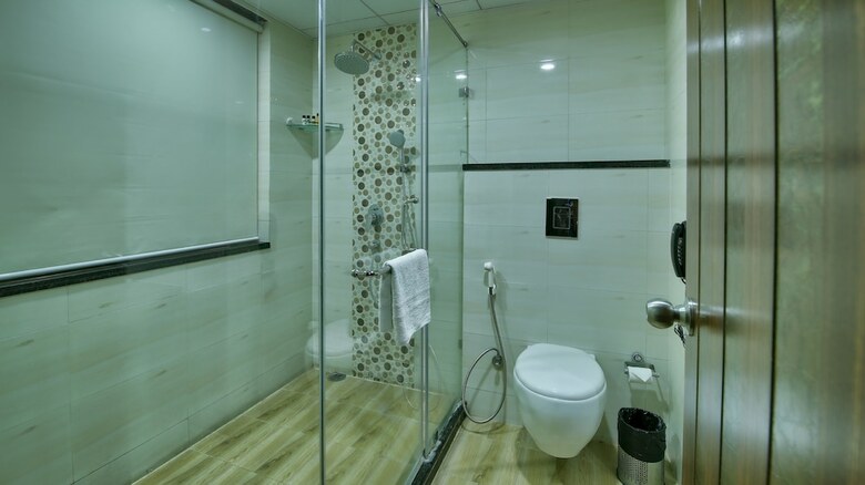 Hotel Polo Inn & Suites