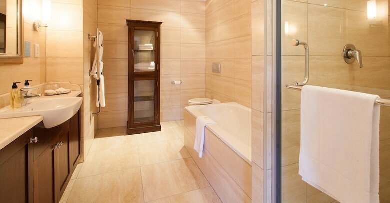 Hotel 5 Seasons Guest House