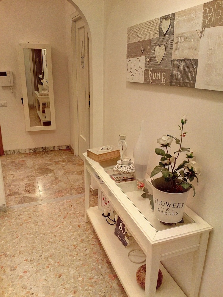 Hotel Sergio's Guest House