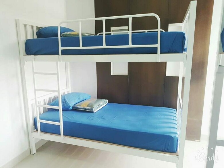 Hostal Goldengate Guesthouse - Hostel
