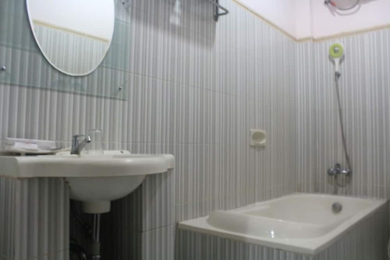 Anggraeni Hotel Ketanggungan
