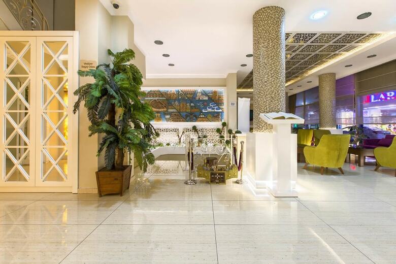 Hotel Grand Saatcioglu Otel