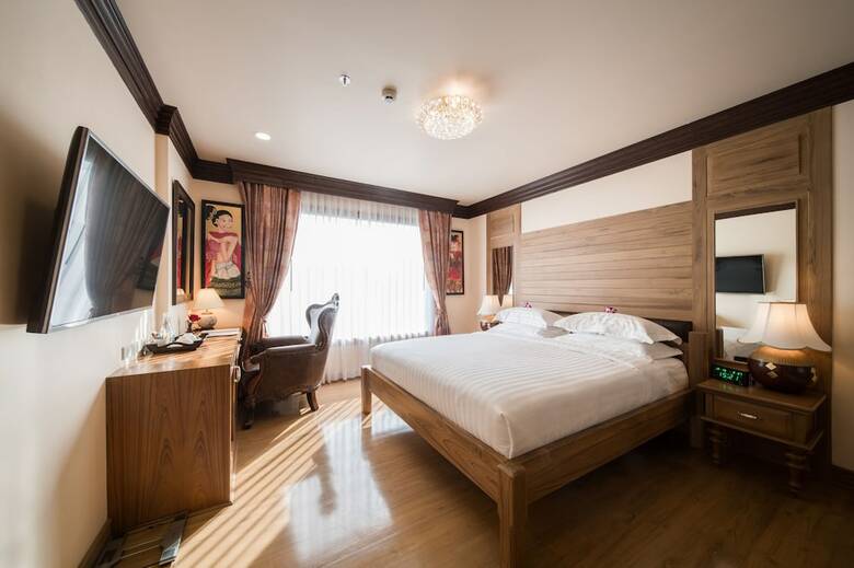 Peak Nimman Prestige Hotel