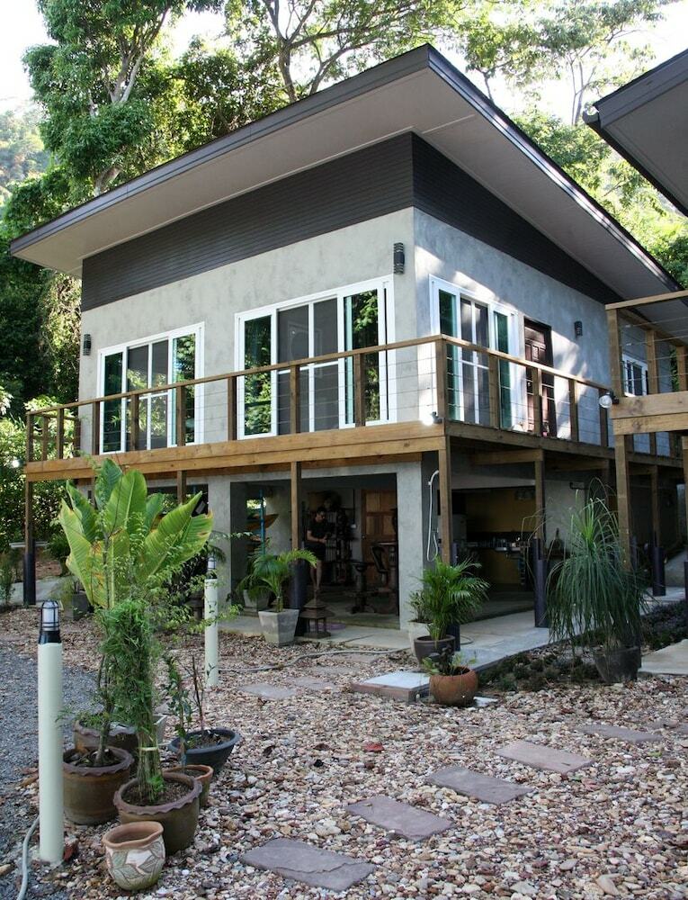 Hotel The Other Side Villas
