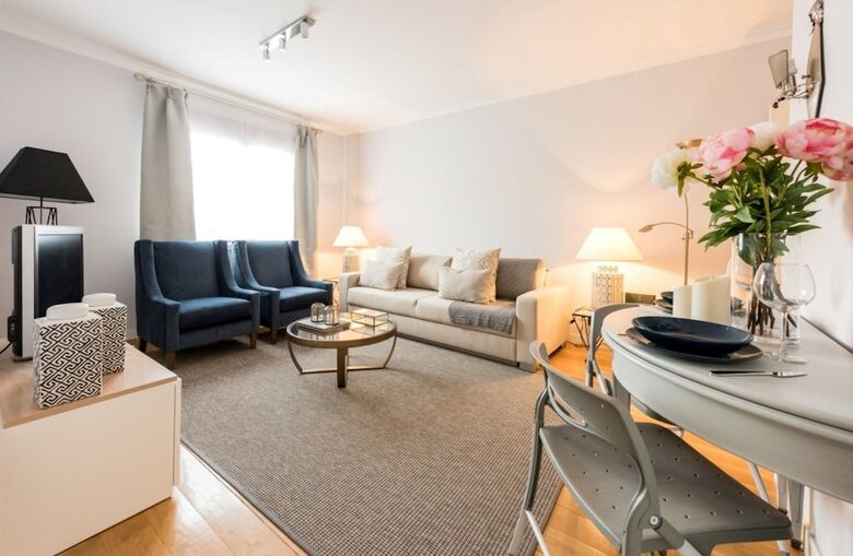 Apartamentos Alcal� City Center
